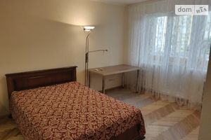 Сдается в аренду 1-комнатная квартира 33 кв. м в Киеве