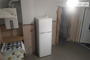 Сдается в аренду 1-комнатная квартира 39 кв. м в Ужгороде