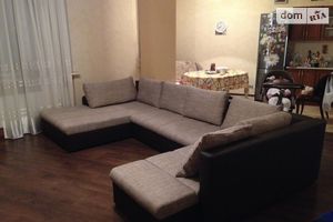 Продається 3-кімнатна квартира 100 кв. м у Одесі