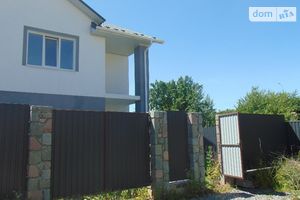 Продается дом на 2 этажа 140 кв. м с беседкой