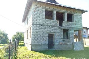 Продається будинок 2 поверховий 140 кв. м з балконом