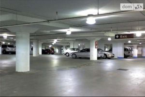Продается подземный паркинг под легковое авто на 18 кв. м
