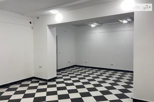 Продается помещения свободного назначения 104.5 кв. м в 4-этажном здании