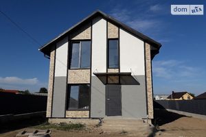 Продается дом на 2 этажа 118 кв. м с мансардой