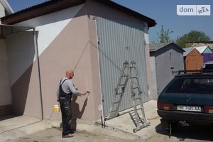 Продается отдельно стоящий гараж универсальный на 19 кв. м