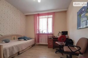 Продається 2-кімнатна квартира 84 кв. м у Одесі