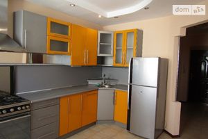 Продается 2-комнатная квартира 75 кв. м в Виннице