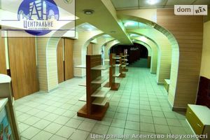 Продается помещения свободного назначения 103.7 кв. м в 3-этажном здании