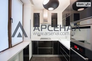Продается 3-комнатная квартира 79 кв. м в Запорожье