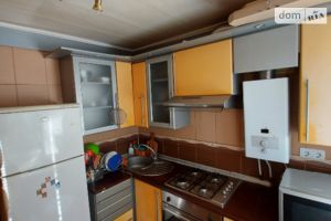 Продается 2-комнатная квартира 45 кв. м в Ровно