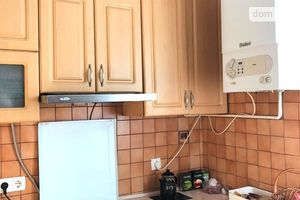Продается 2-комнатная квартира 61 кв. м в Тернополе