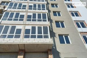 Продается 2-комнатная квартира 62 кв. м в Хмельницком