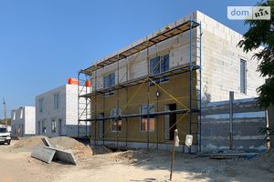 Продається будинок 2 поверховий 93 кв. м з садом