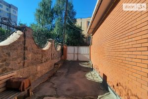 Продається частина будинку 90 кв. м з терасою