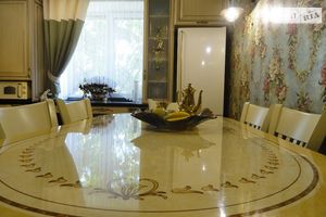Продається 2-кімнатна квартира 90 кв. м у Вінниці
