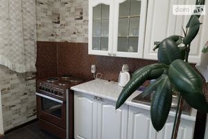 Здається в оренду кімната 57 кв. м у Києві