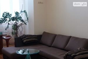 Сдается в аренду 2-комнатная квартира 75 кв. м в Николаеве