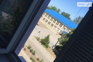 Продается 1-комнатная квартира 28 кв. м в Токмаке