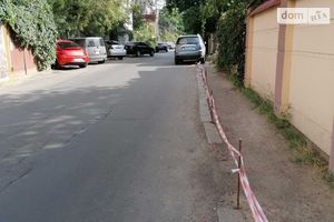 Сдается в аренду отдельно стоящий гараж под легковое авто на 30 кв. м