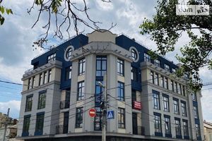 Продается 3-комнатная квартира 95 кв. м в Херсоне