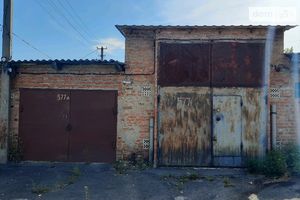Продается отдельно стоящий гараж под бус на 54 кв. м