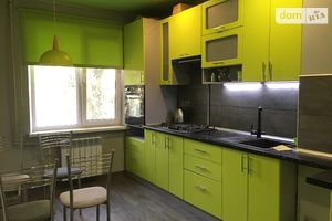 Продается 2-комнатная квартира 64 кв. м в Одессе