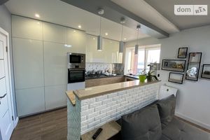 Продается 1-комнатная квартира 45 кв. м в Николаеве