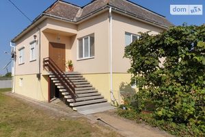 Продается дом на 2 этажа 218 кв. м с верандой