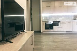 Продається 2-кімнатна квартира 64 кв. м у Дніпрі