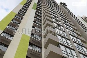 Продается 2-комнатная квартира 62 кв. м в Киеве
