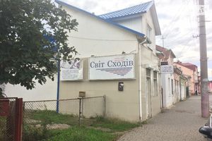 Продается помещения свободного назначения 38.8 кв. м в 2-этажном здании