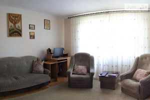 Продается 3-комнатная квартира 71 кв. м в Ивано-Франковске