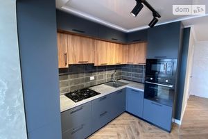 Продается 2-комнатная квартира 57 кв. м в Житомире