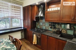 Продается 3-комнатная квартира 67 кв. м в Виннице