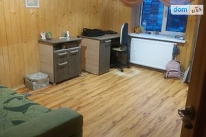 Продається 3-кімнатна квартира 86.3 кв. м у Тернополі