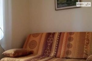 Здається в оренду кімната 50 кв. м у Тернополі