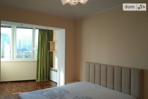Продається 3-кімнатна квартира 65 кв. м у Одесі