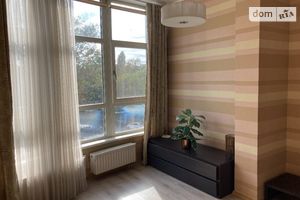 Продається 2-кімнатна квартира 68 кв. м у Одесі