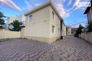 Продається будинок 2 поверховий 126 кв. м з бесідкою