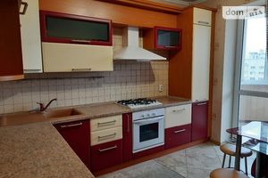 Сдается в аренду 3-комнатная квартира 92 кв. м в Хмельницком