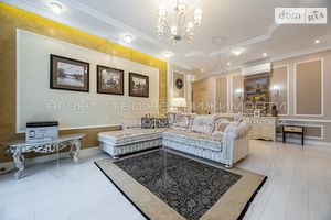 Сдается в аренду 3-комнатная квартира 120 кв. м в Киеве