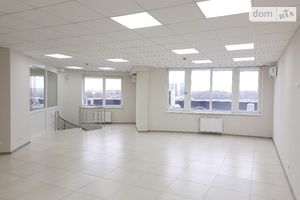 Сдается в аренду офис 153 кв. м в торгово-офисном центре