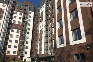 Продається 2-кімнатна квартира 65.1 кв. м у Рівному