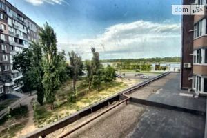 Продається 2-кімнатна квартира 67 кв. м у Дніпрі