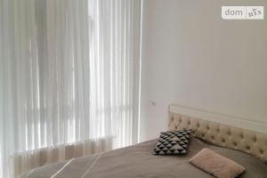 Продается 2-комнатная квартира 45.5 кв. м в Одессе