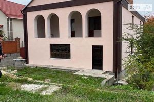 Продається будинок 2 поверховий 300 кв. м з садом