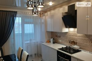 Продається 1-кімнатна квартира 43 кв. м у Тернополі