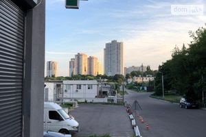 Сдается в аренду помещения свободного назначения 56 кв. м в 18-этажном здании