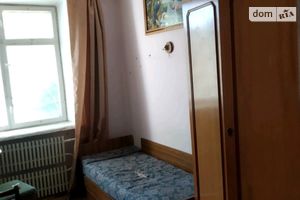 Продается 4-комнатная квартира 80.1 кв. м в Тернополе