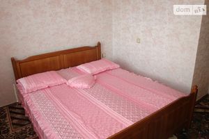 Сдается в аренду 3-комнатная квартира 71 кв. м в Черкассах